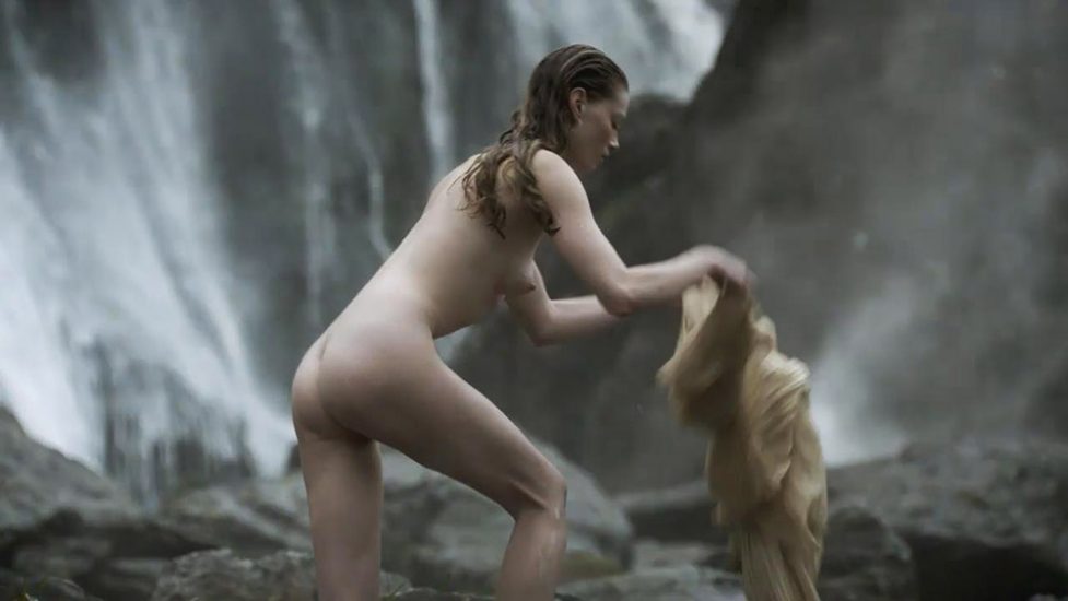Alyssa Sutherland nude video