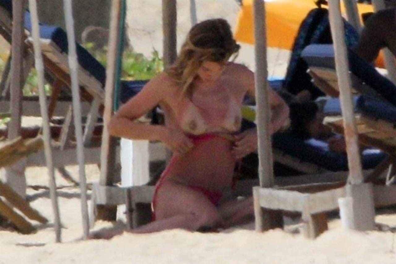 Doutzen Kroes Nude Pussy on Private Photos - Scandal Planet