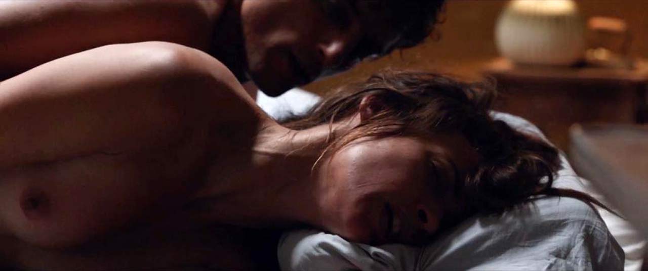 1280px x 536px - Berenice Bejo Nude Sex Scene from 'La quietud' - Scandal Planet