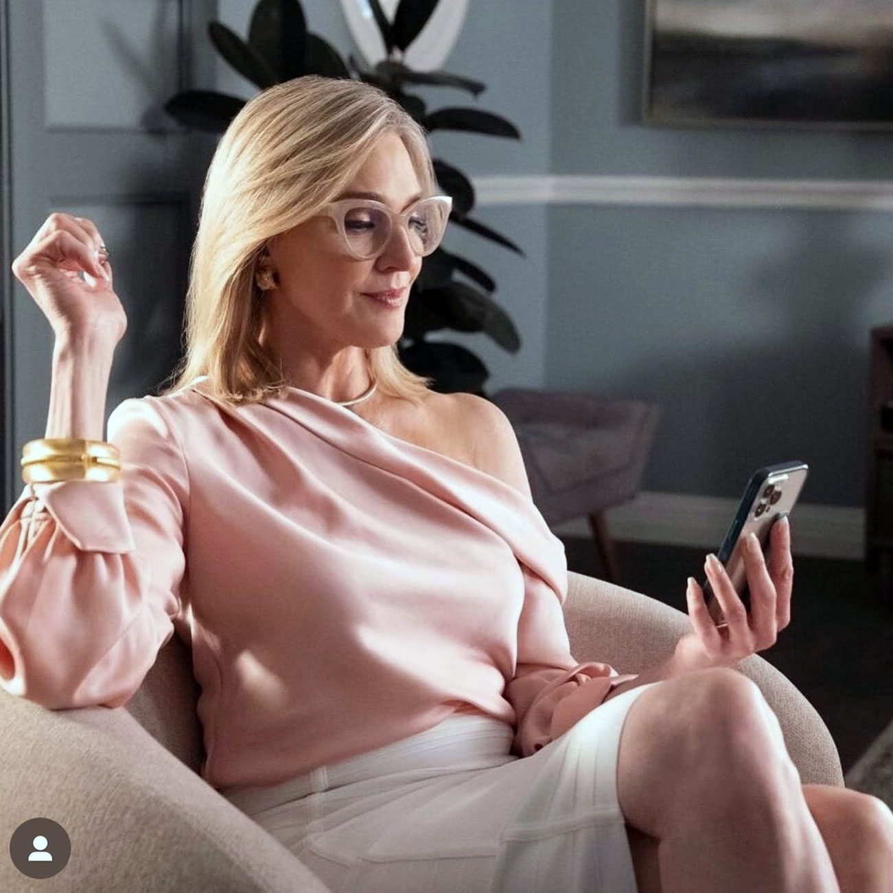 Brenda Strong Nude Photos, Scenes and Porn - Scandal Planet